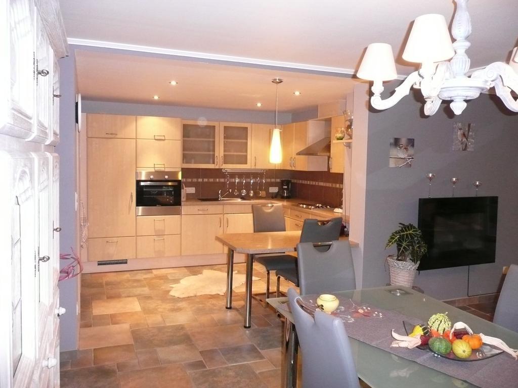 Ferienwohnung "Sweet Home" Eupen Chambre photo